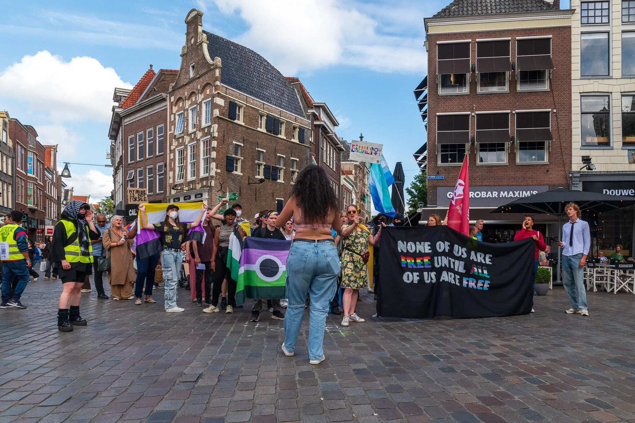 demo-regenboogkapitalisme-31-8-2025-1_1756696101@2x - ZwolleInside