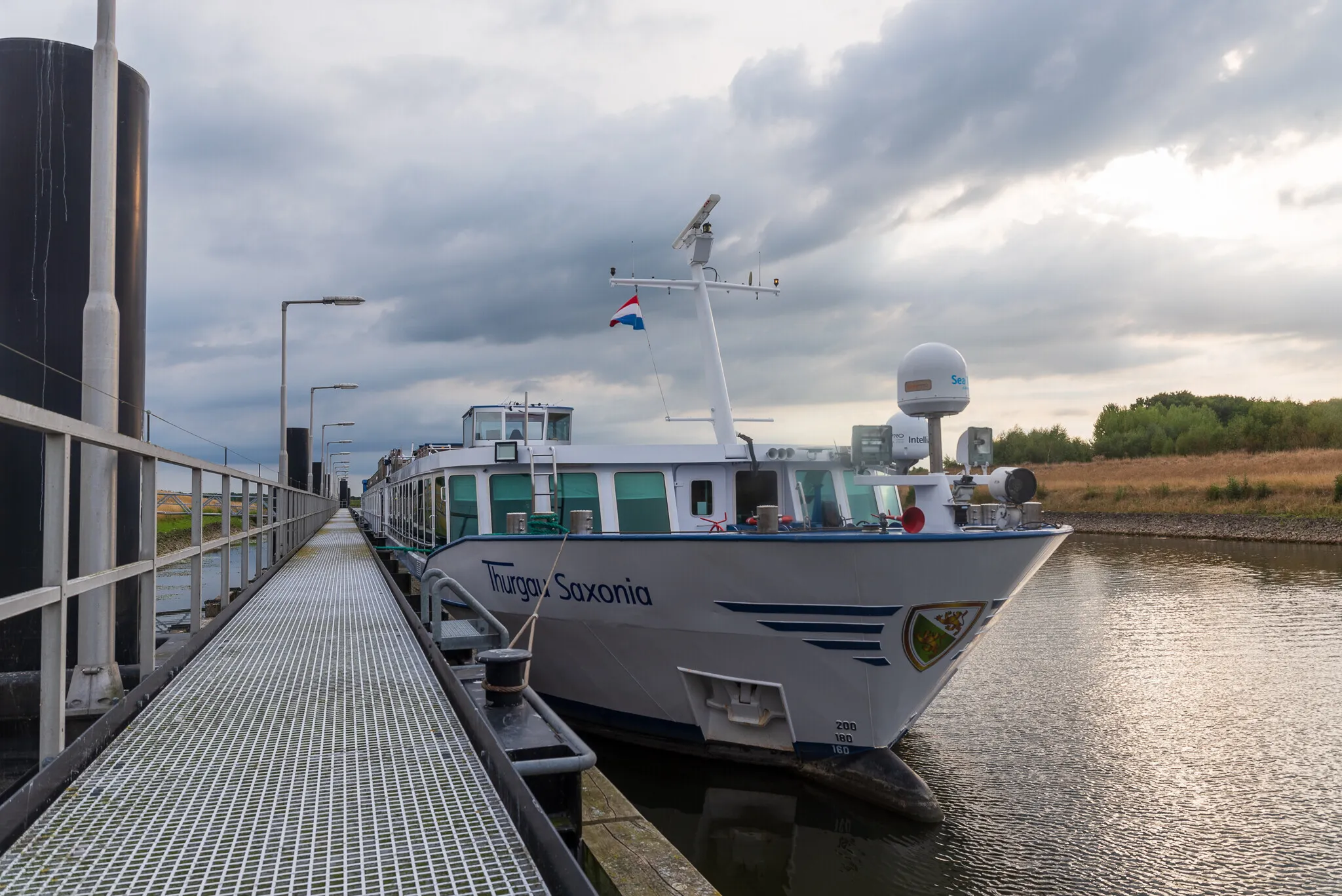 Welkom aan boord van de MS Thurgau Saxonia, de Zwolse vluchtelingenopvang