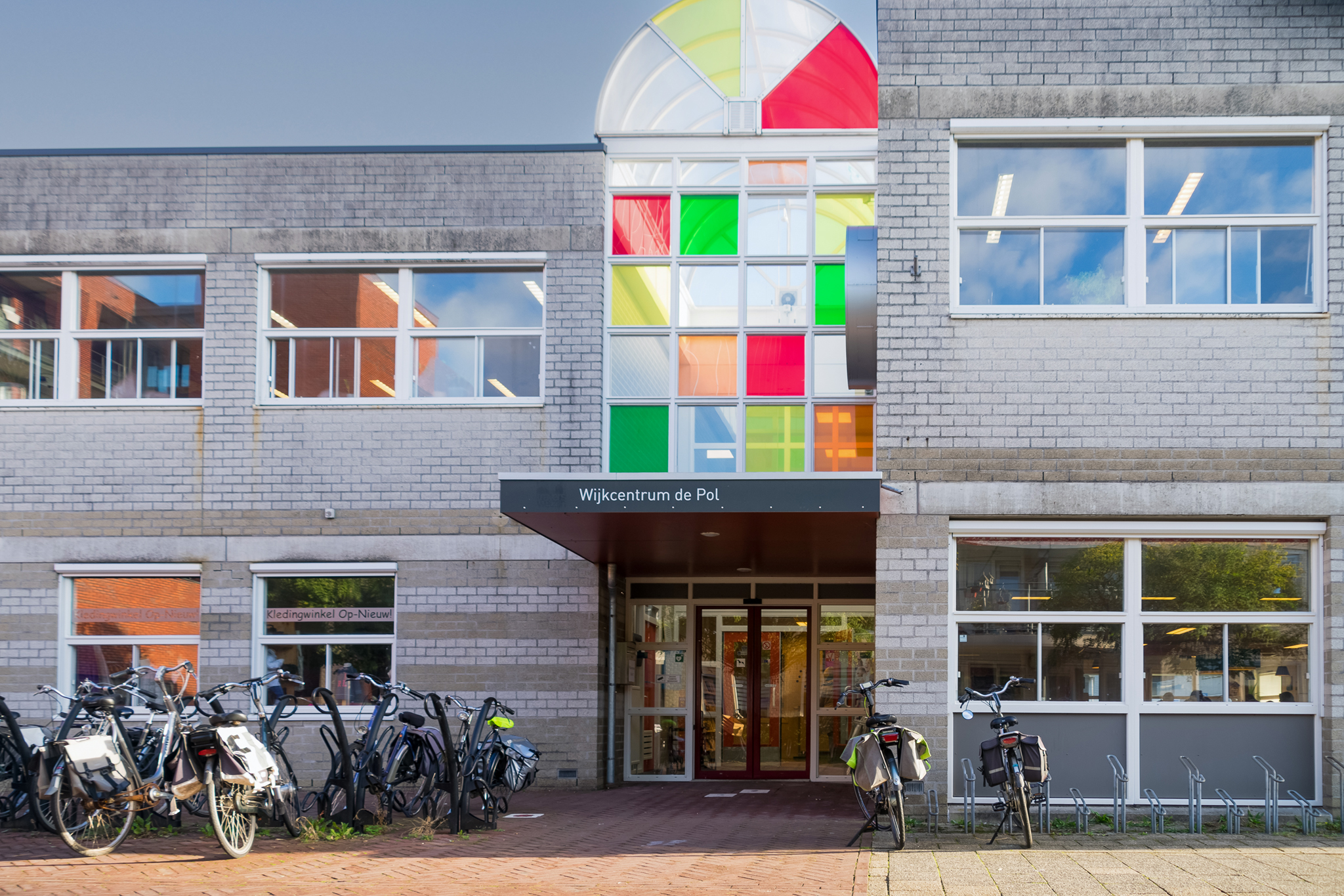 Nieuw wijkcentrum en sociale huurwoningen bij winkelcentrum in Zwolle-Zuid