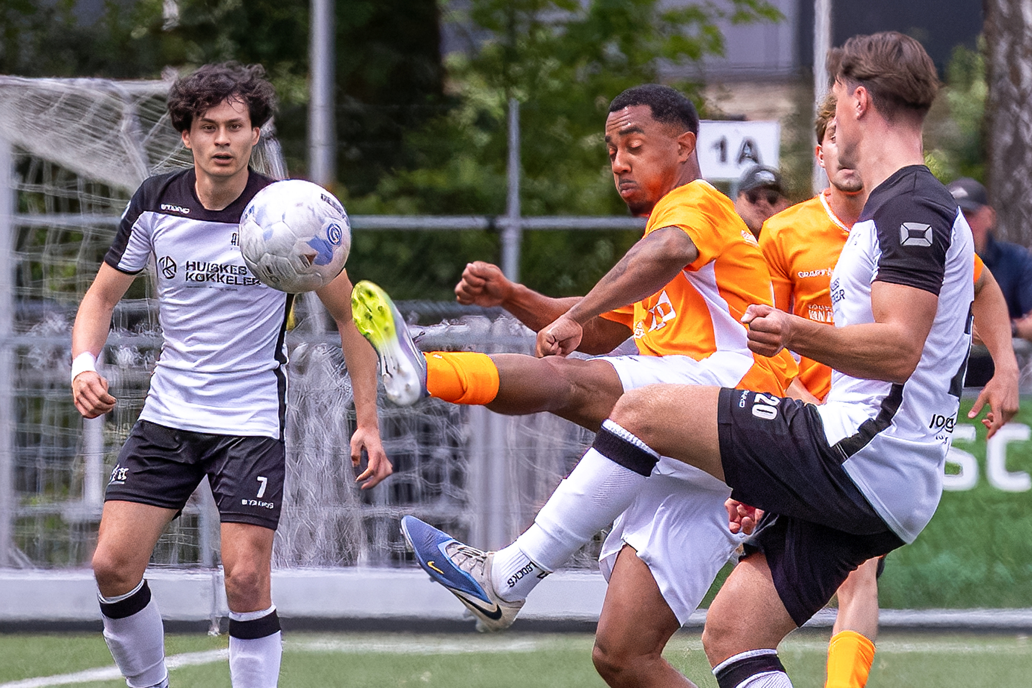 CSV ’28 zet opmars voort met promotie naar 1e klasse