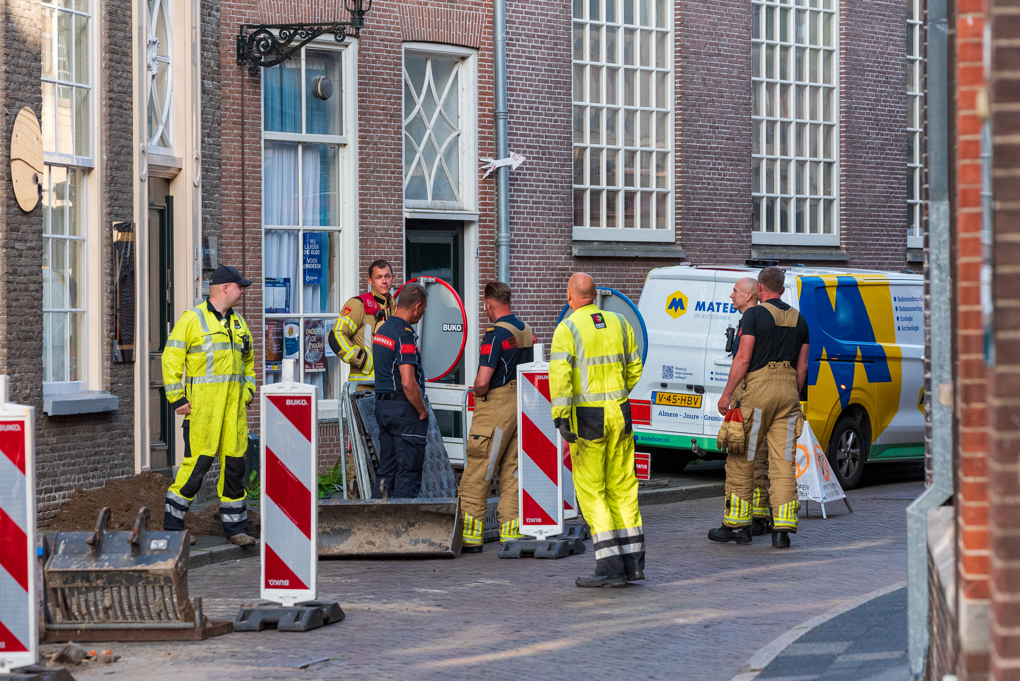 Gaslek in Koestraat door graafwerkzaamheden