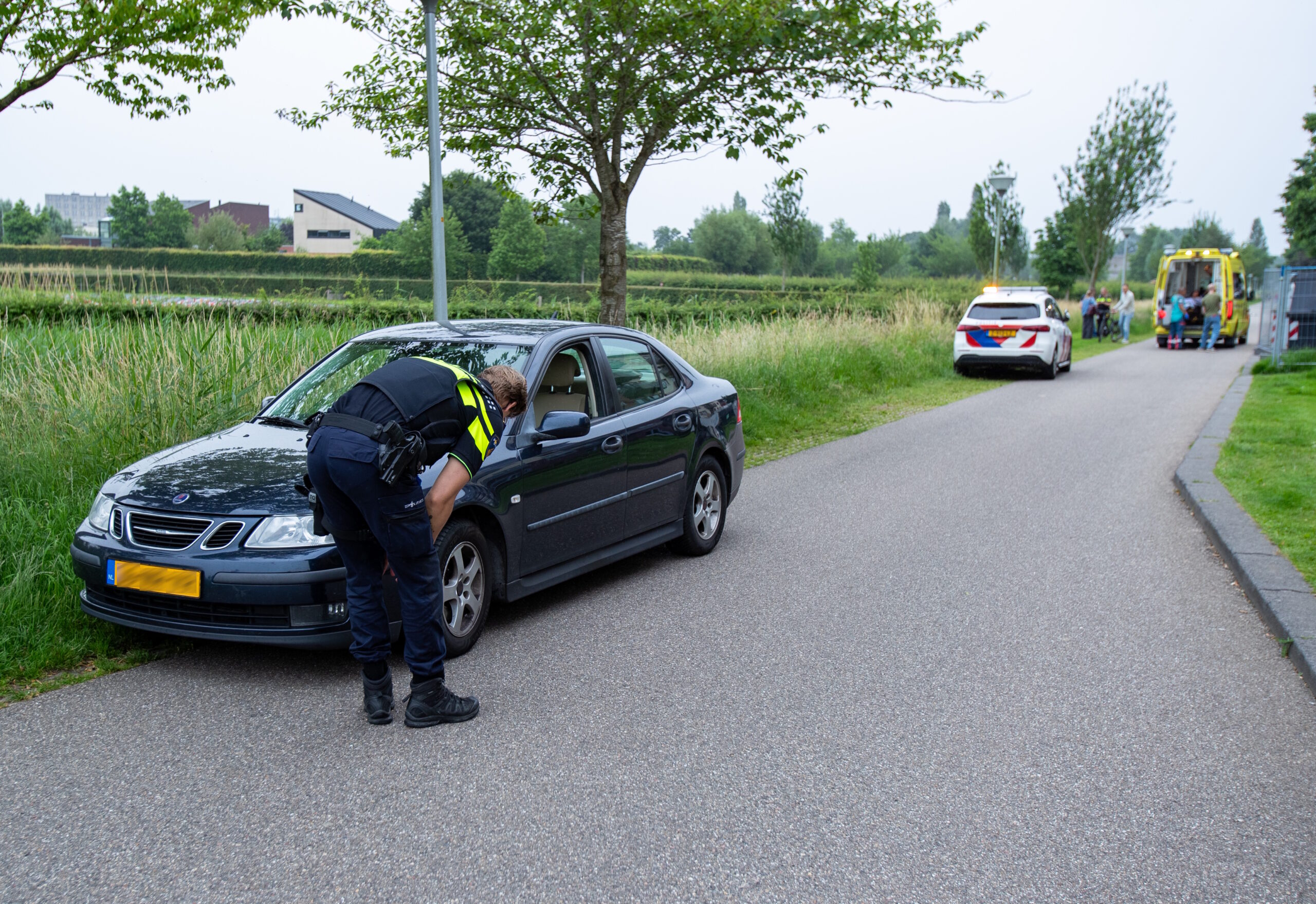 Verwarde vrouw gewond na aanrijding in Stadshagen