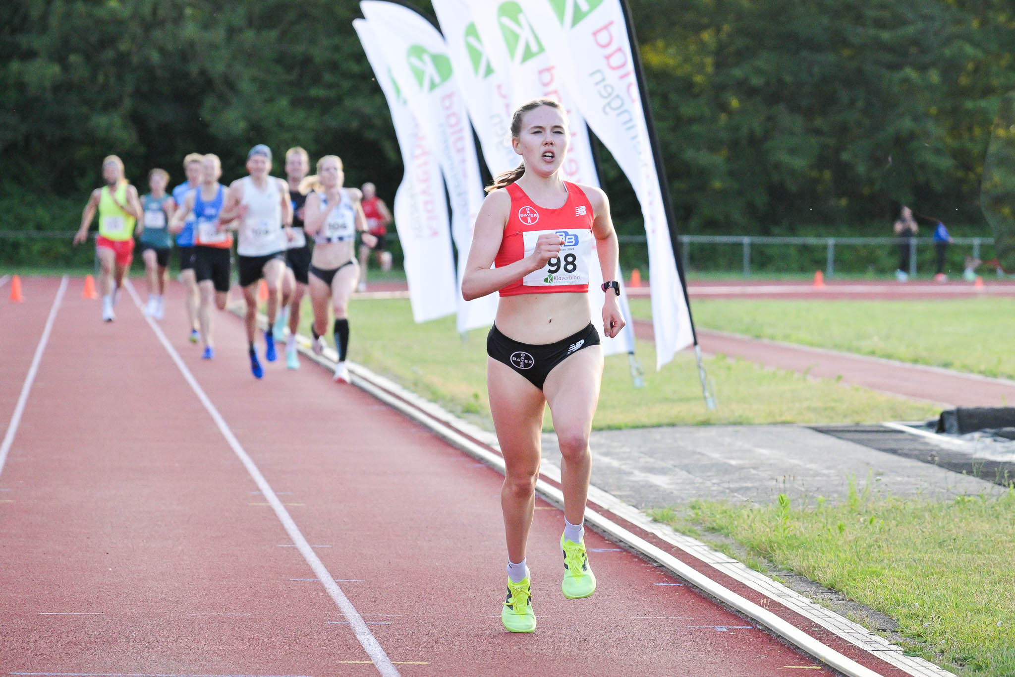 Drees loopt wedstrijdrecord bij BB-lopers Baanclassic, Koppelman net naast record