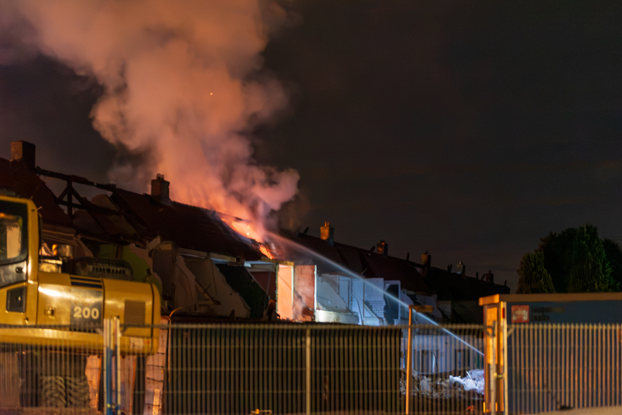 Bewoners Javastraat na nieuwe brand in slooppand: ‘Ik doe geen oog meer dicht’