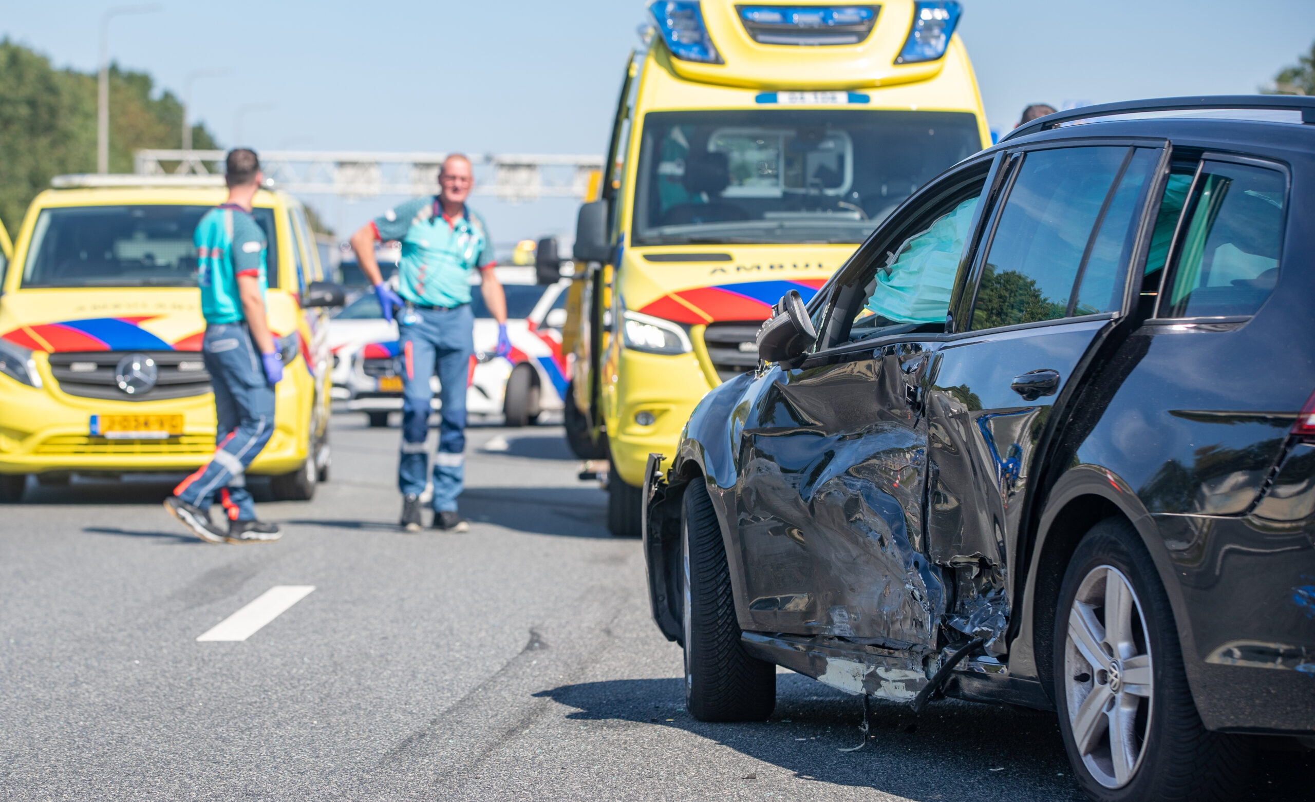 Ongeval met vier voertuigen op A28 zorgt voor forse file