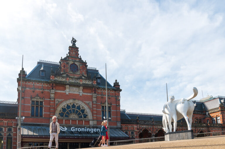 Dagje Groningen met de trein kost Zwols gezin straks bijna 200 euro