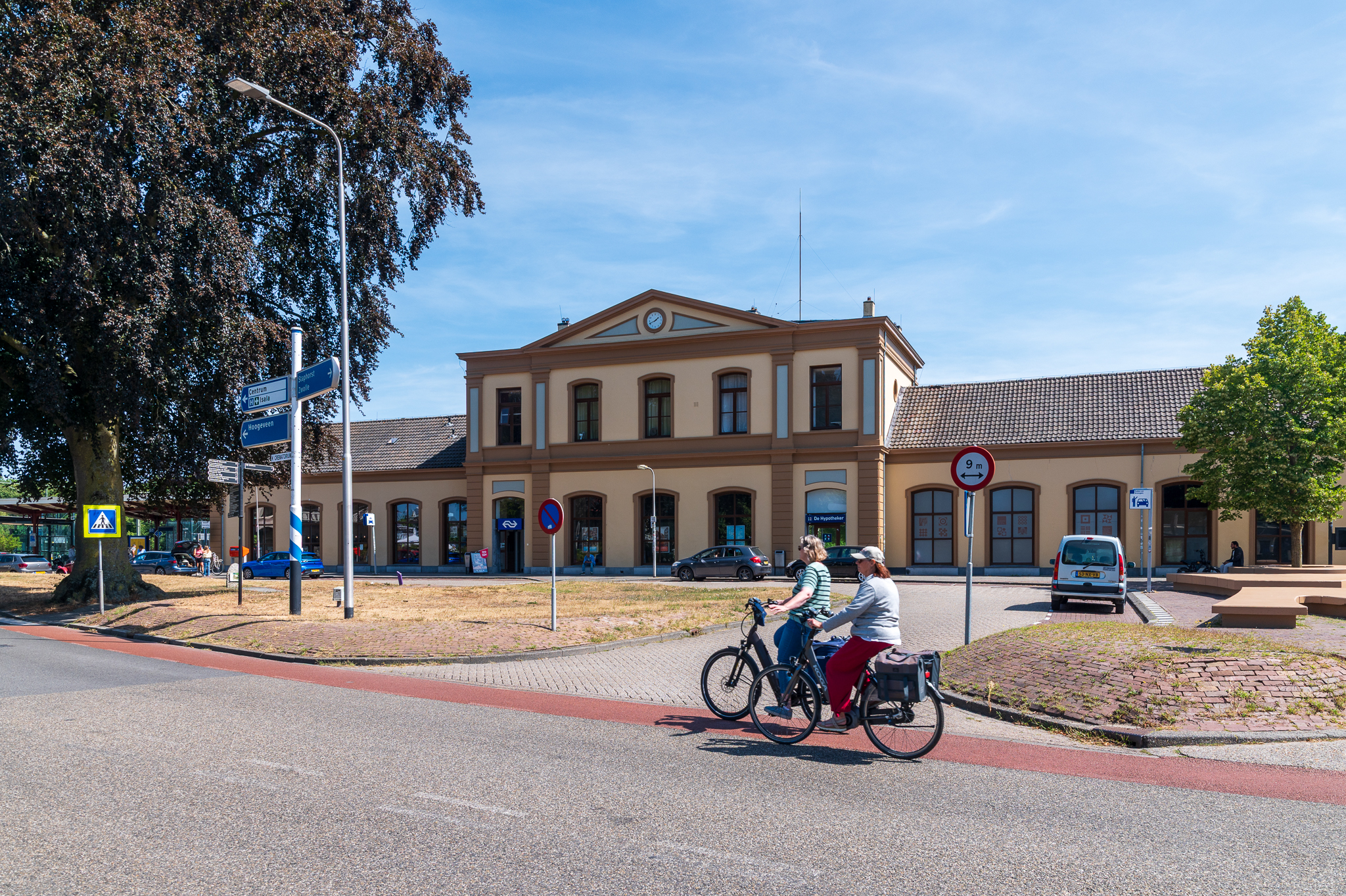 station Meppel - ZwolleInside