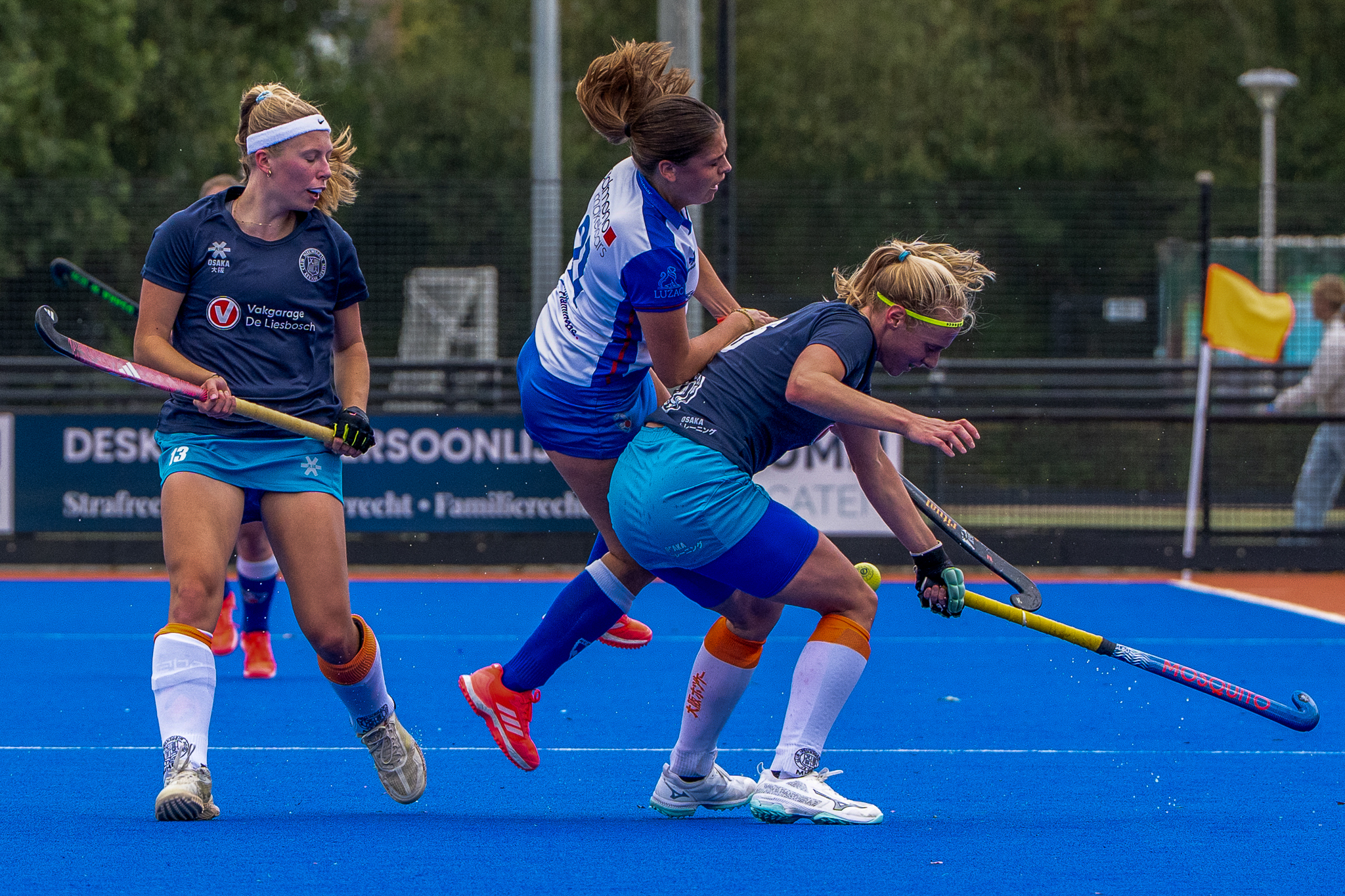 Hockeysters HC Zwolle hard onderuit tegen promovendus Nieuwegein