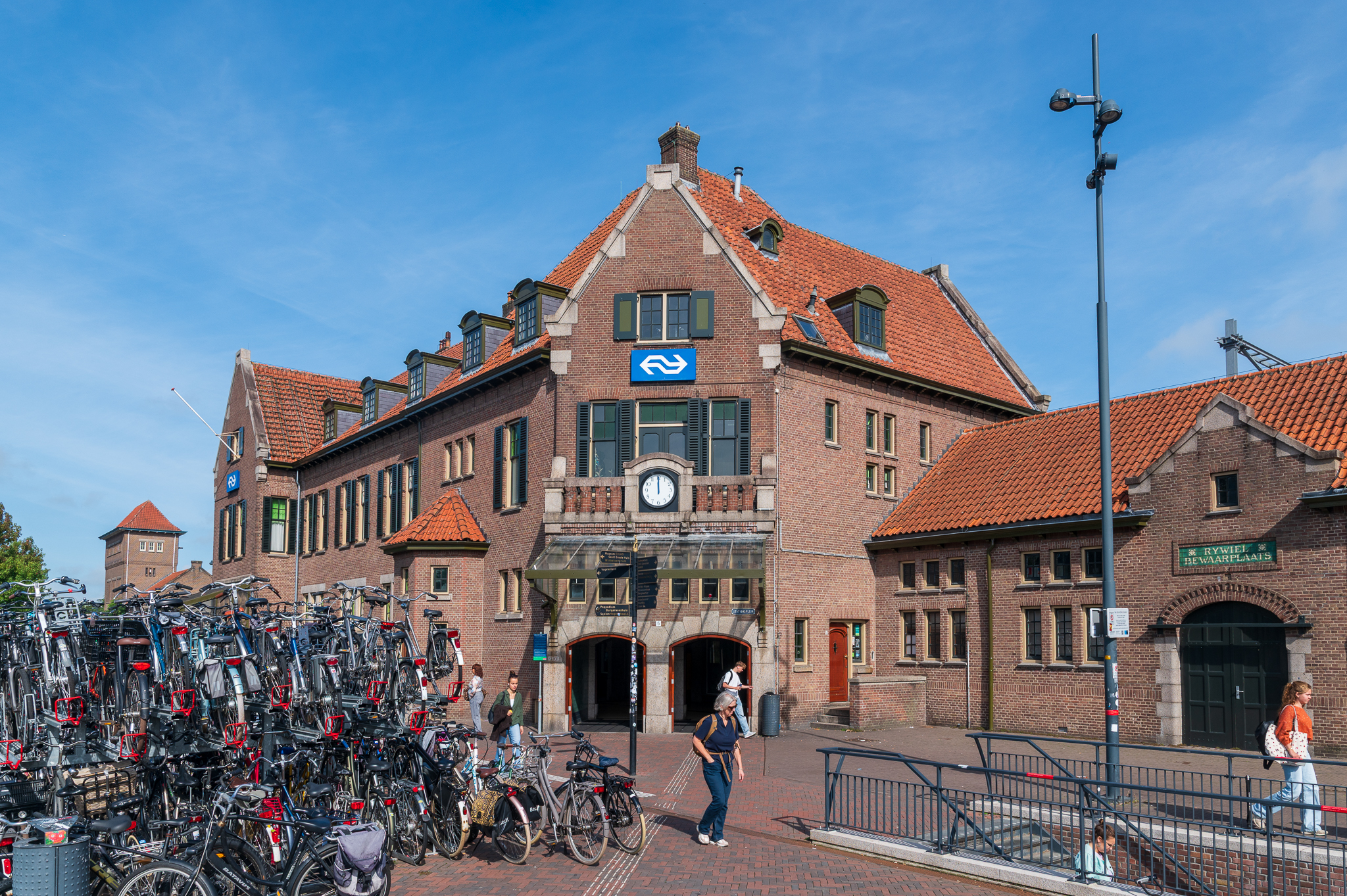Grote landelijke storing ontregelt treinverkeer rond Zwolle