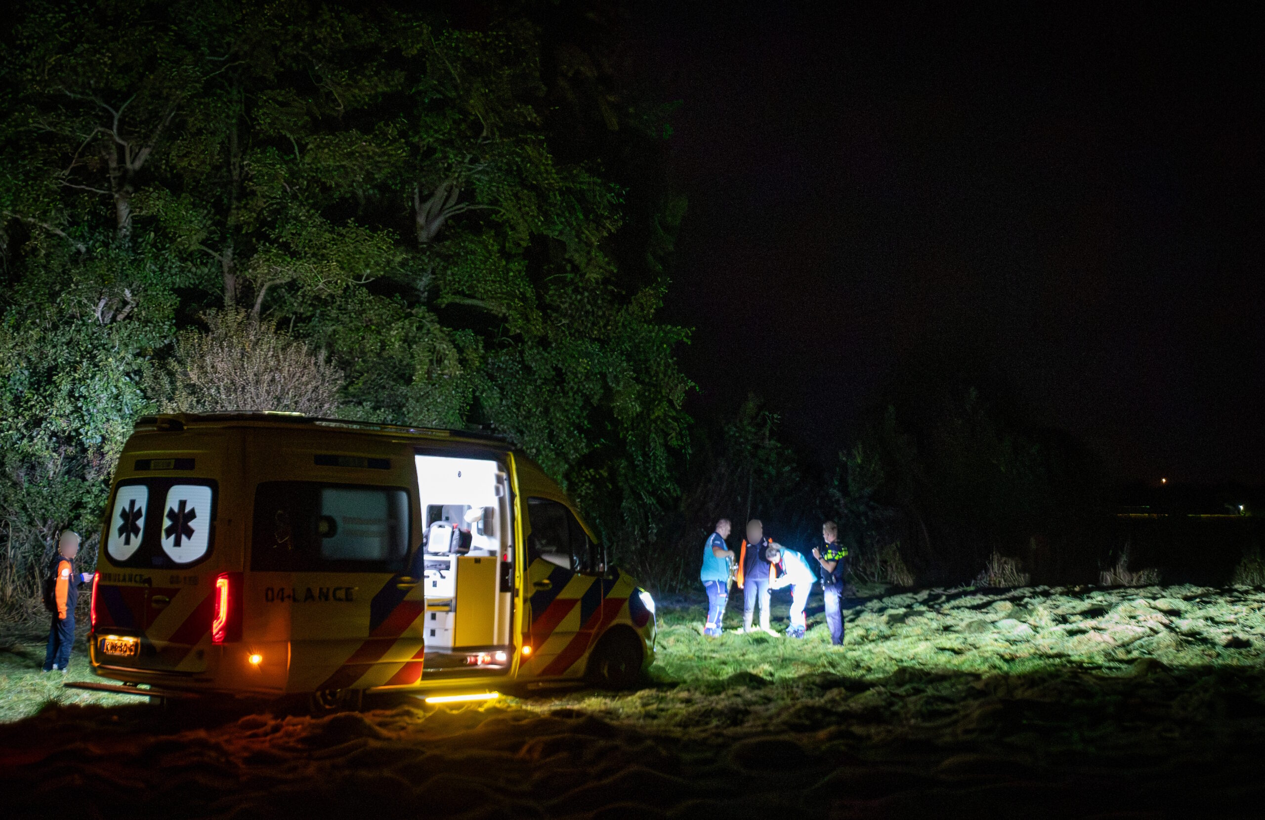 Jongen (14) komt vast te zitten in drijfzand bij Stadskolk