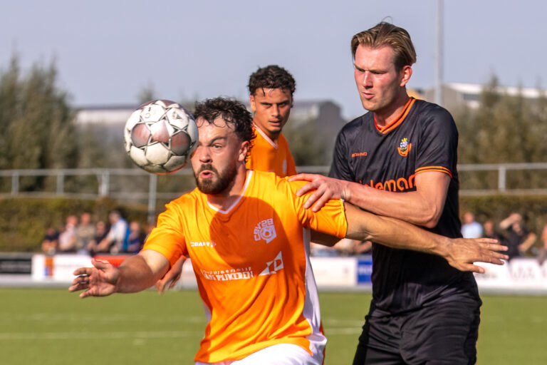 CSV ’28 buigt achterstand om en wint van Nieuwleusen