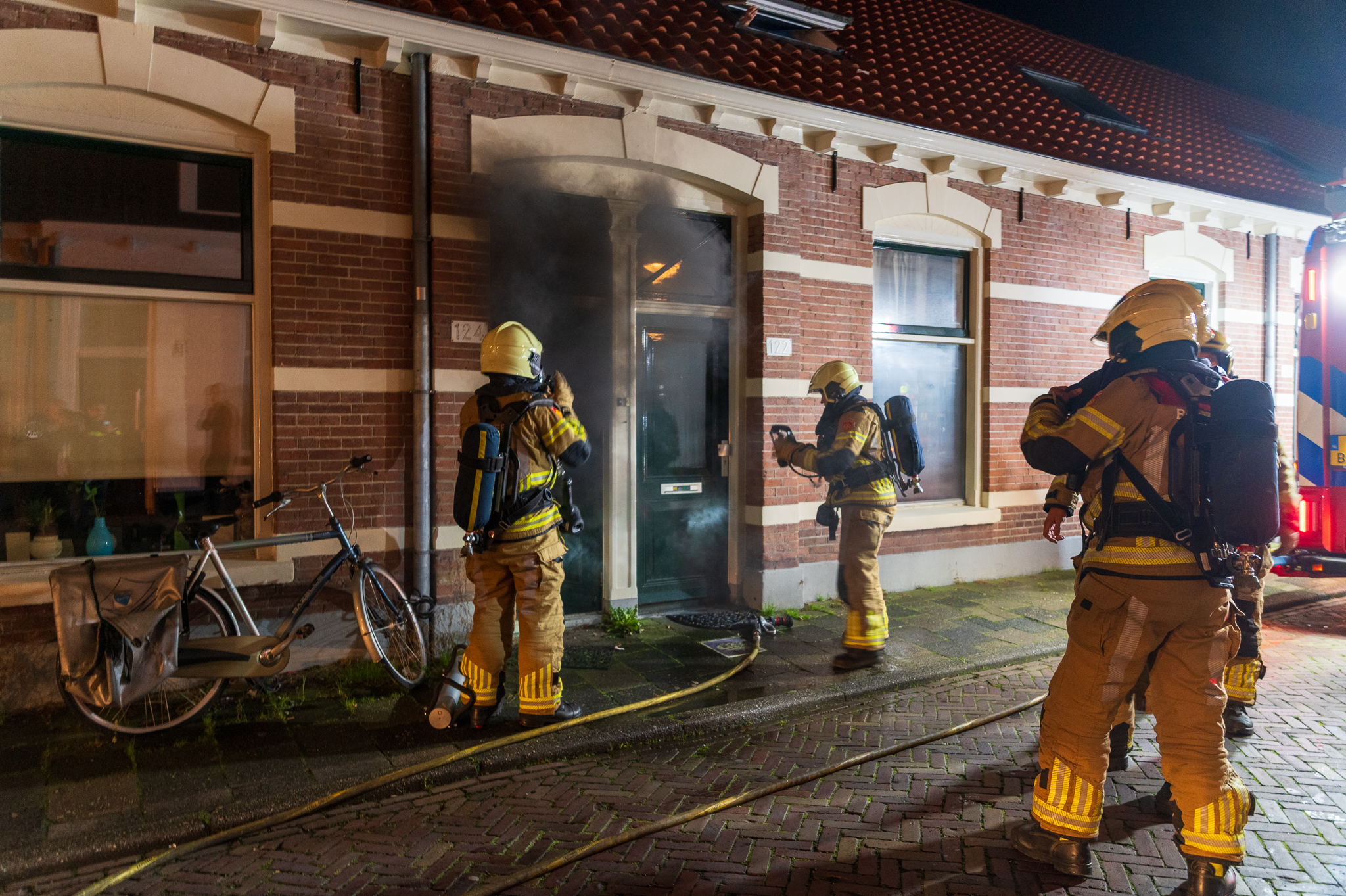 Politie onderzoekt woningbrand in Assendorp